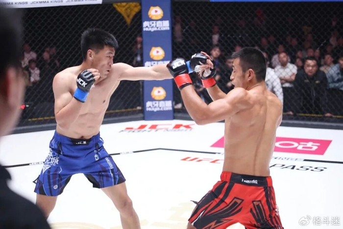 九游体育安卓版、九游体育苹果版、九游体育下载链接、九游体育安装包、九游体育官方下载、体育app推荐-今晚，两位国际高手冲击JCK！中国选手面临严峻考验|腾力格|伊兹丁|李金波|阿斯克尔拜|MMA_新浪体育_新浪新闻